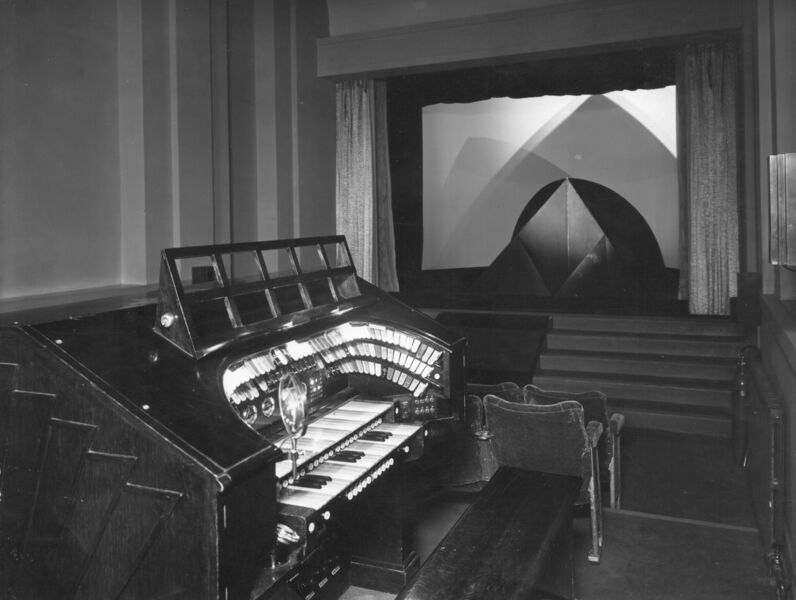 File:IO2 J.07 01.jpg