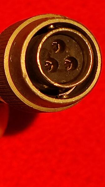 File:Souriau 8 40 1.jpg