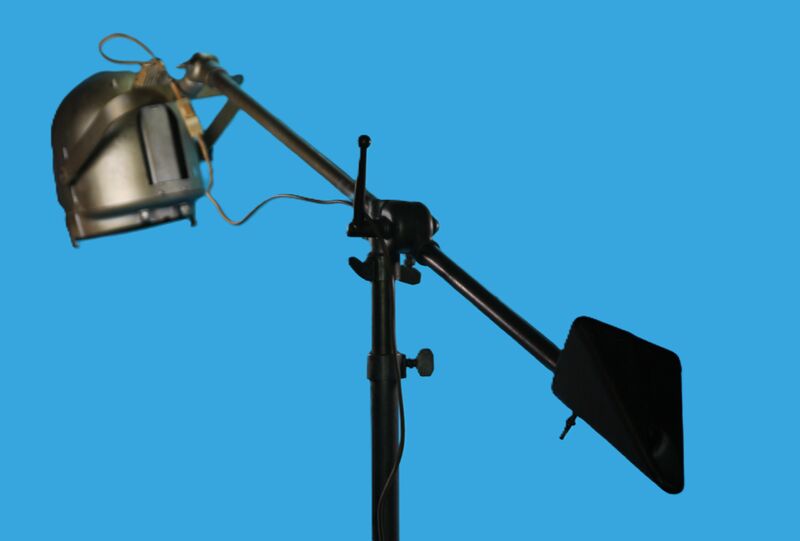 File:T0089 stand.JPG