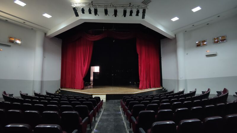 File:Ma Oujda Interieur scene.jpg