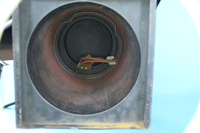 File:T0002 inside.JPG