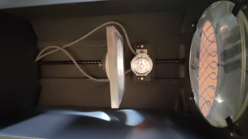 File:T0098 inside.jpg