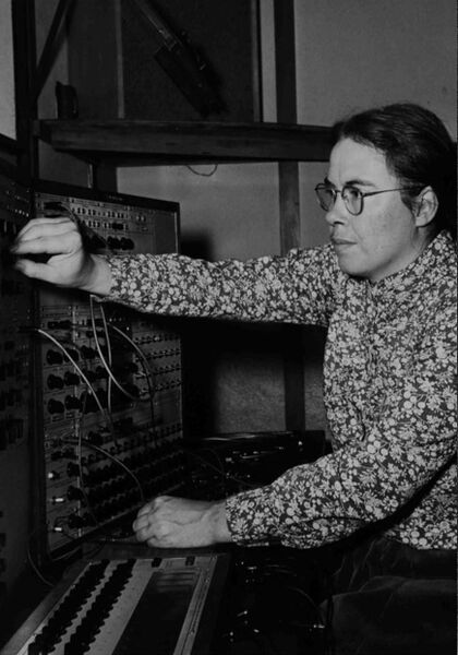 File:Pauline Oliveros.jpg