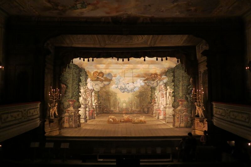 File:IO2 C.04 03.JPG