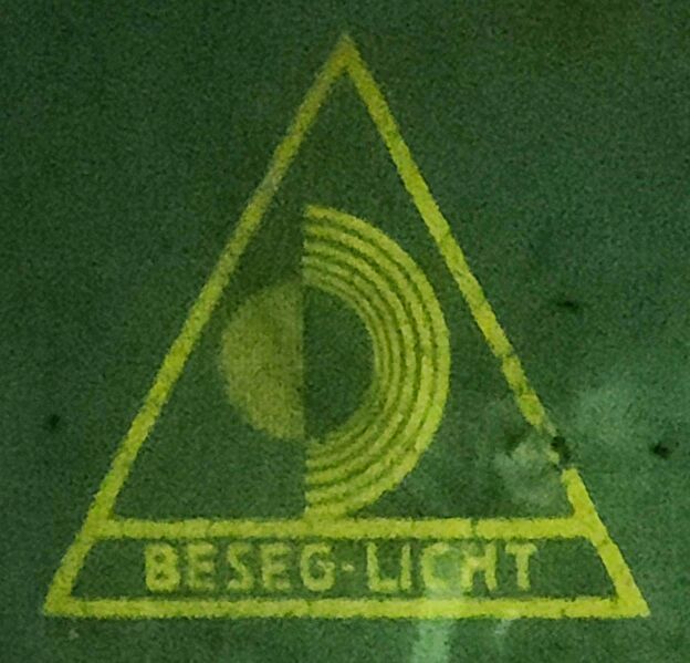 File:Beseg-licht logo.jpg