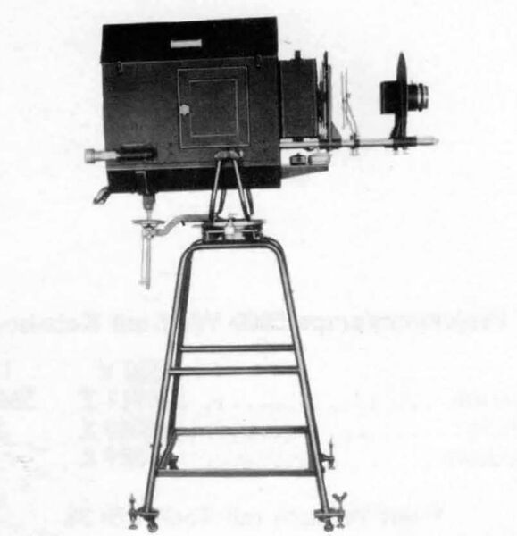 File:R V Grossprojectionsapparat 5000W.jpg