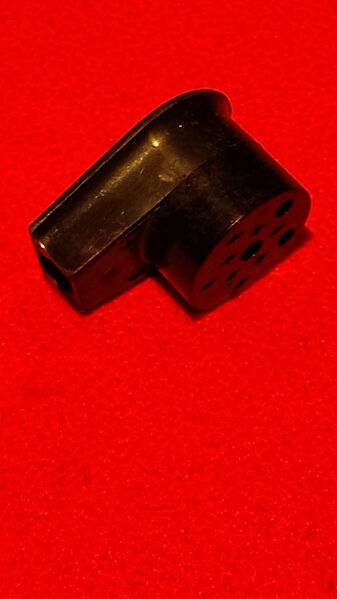 File:Hirschmann 10pens female 2.jpg