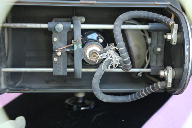 File:T0085 inside.JPG