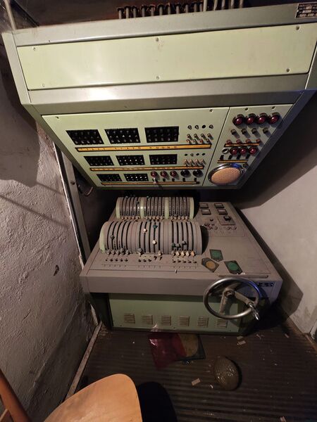 File:Divadelni Technika Sec.jpg