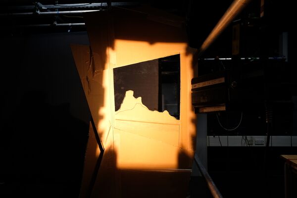 IO4 20 Making a Linnebach Projector 03.jpg