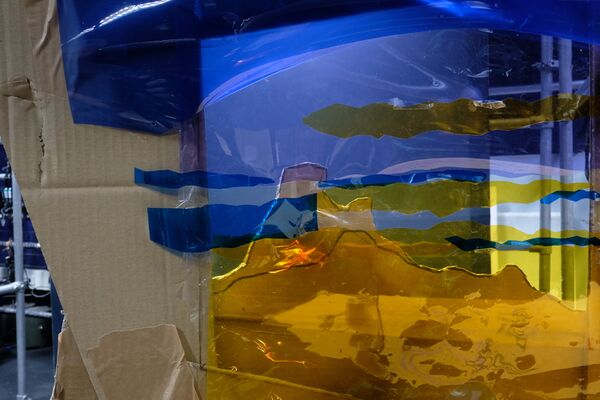 IO4 20 Making a Linnebach Projector 05.jpg